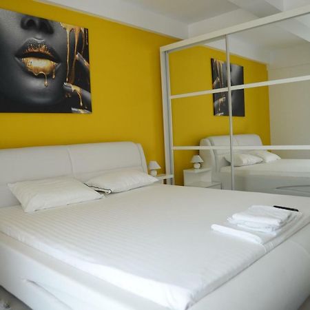 Milan Apartment Navodari Exterior photo
